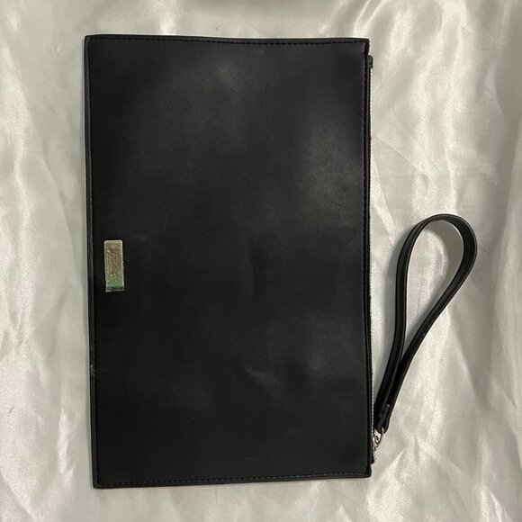 ⭐️ Carlos Santana black and gold large wristlet/ clutch - Picture 2 of 9